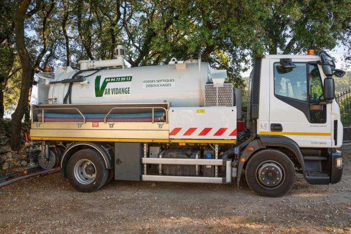 14 T capacité 4 m³